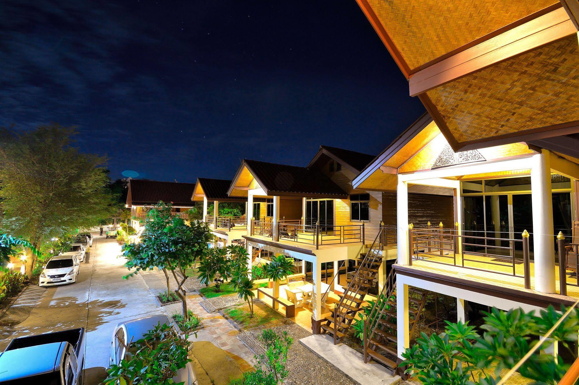 Avila Resort Pattaya Eksteriør billede